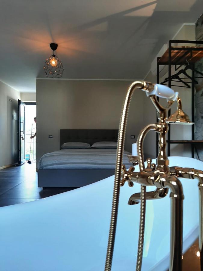 B&B Zia Vivina Sorico Eksteriør billede