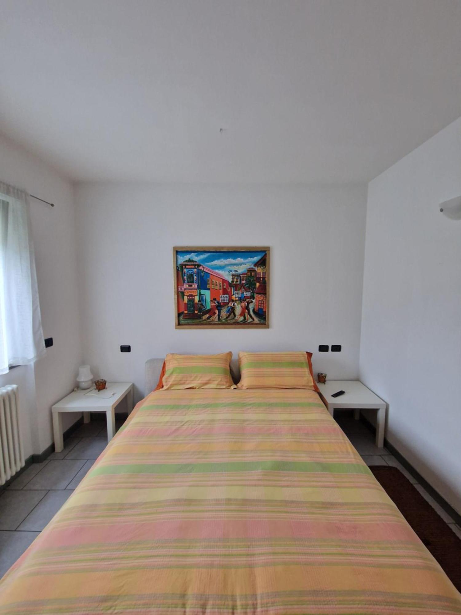 B&B Zia Vivina Sorico Eksteriør billede